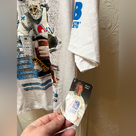 NHL White and Blue Nordiques Short Sleeve Tee - Picture 7 of 9